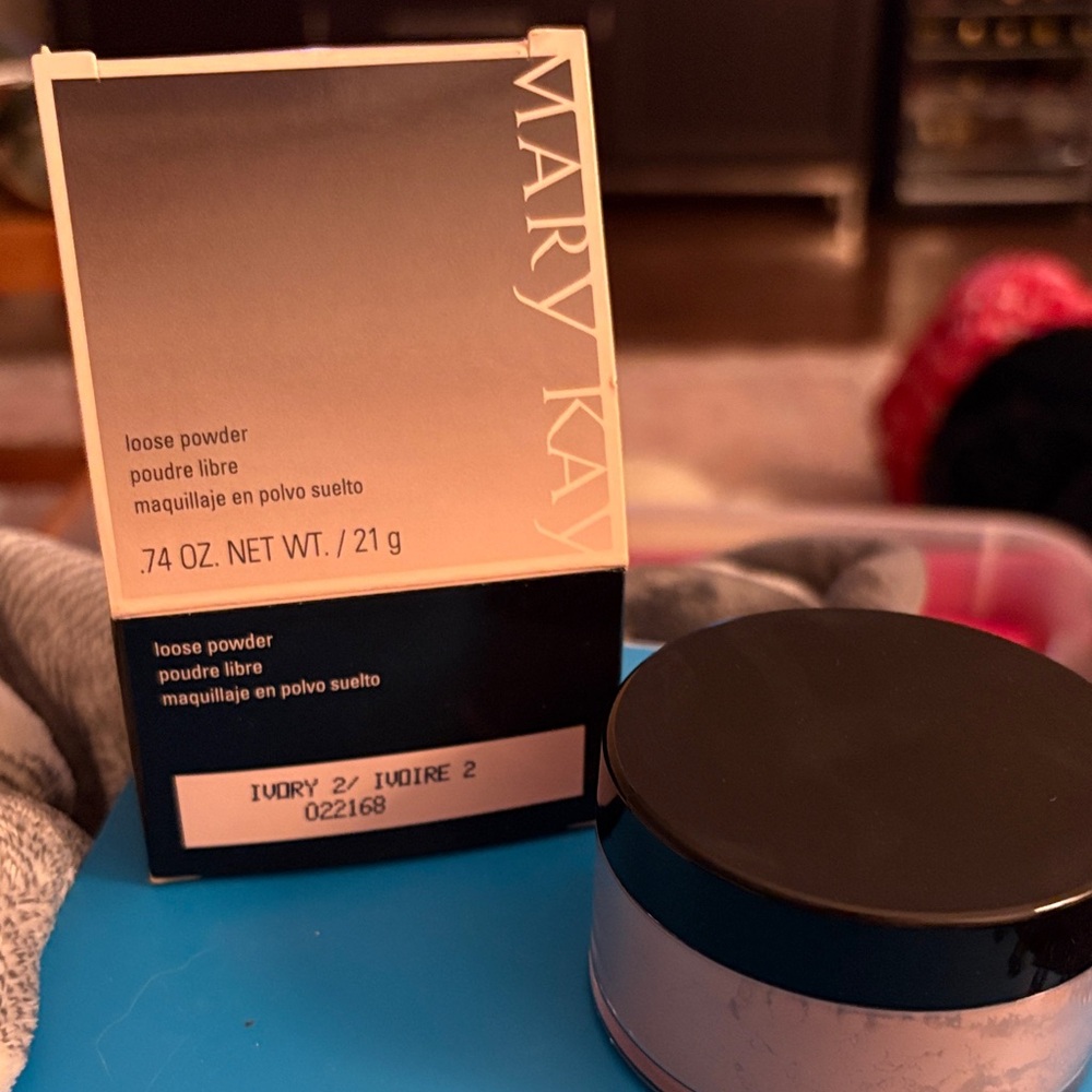 Mary Kay Ivory 2 Loose Powder